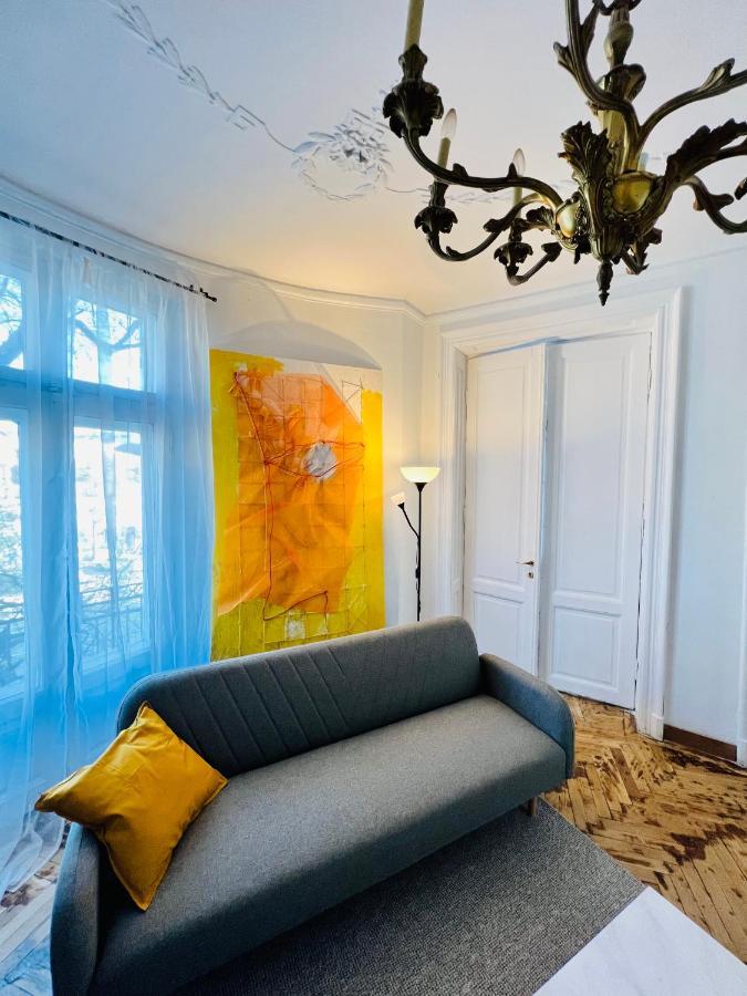 Sada Art Gallery Appartement *