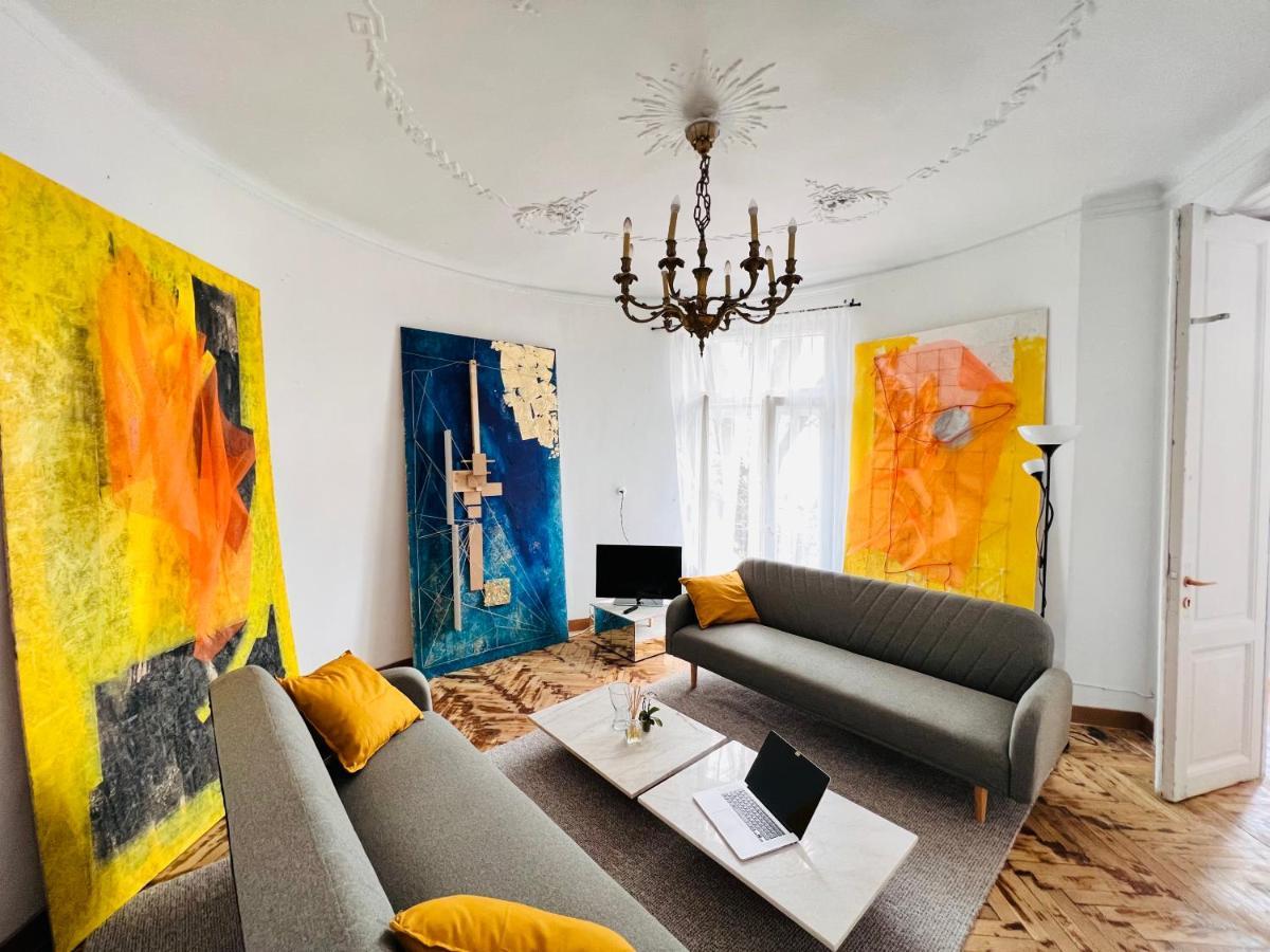 Sada Art Gallery Appartement *